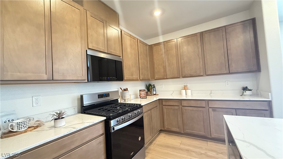 739 Wild Highlands Lane