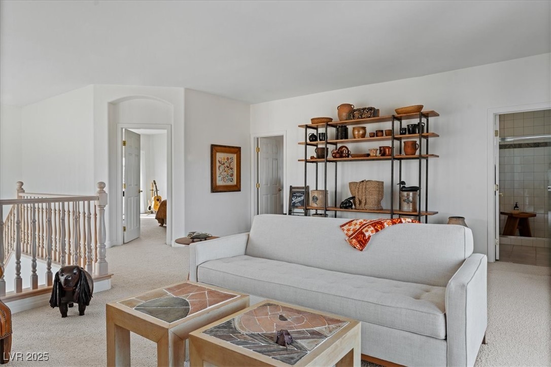 27 Avenida Fiori