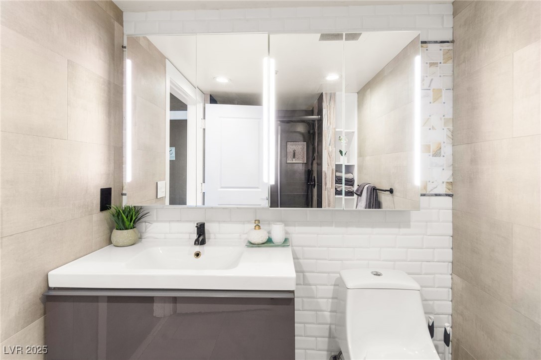 29 Montelago Boulevard 107