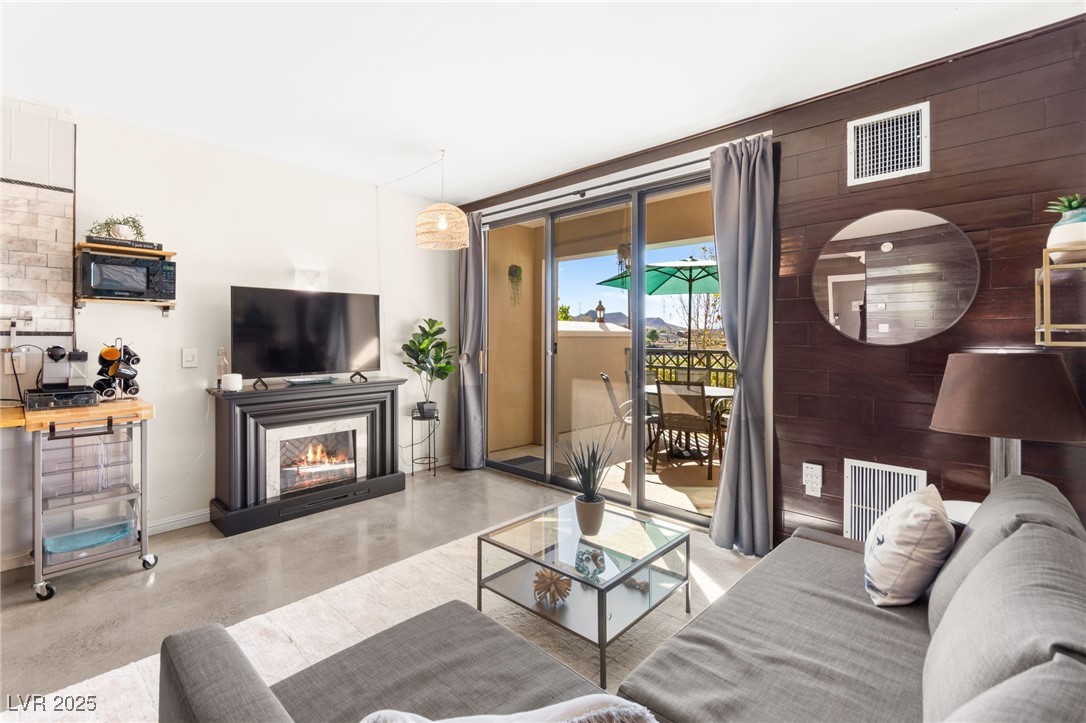 29 Montelago Boulevard 107