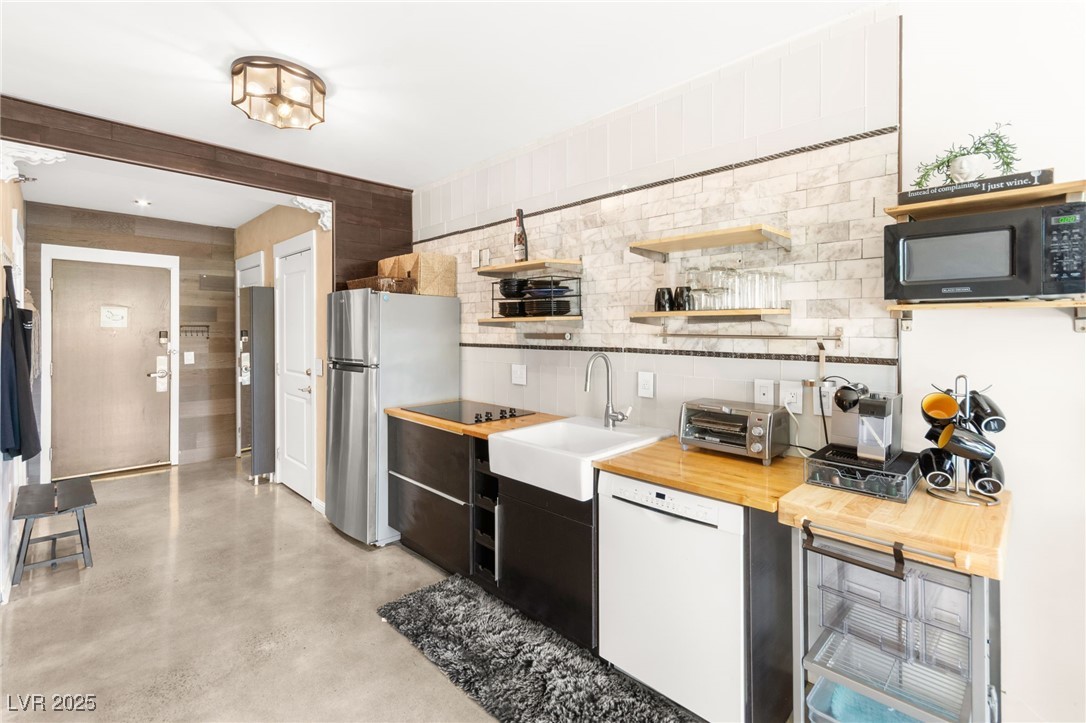 29 Montelago Boulevard 107