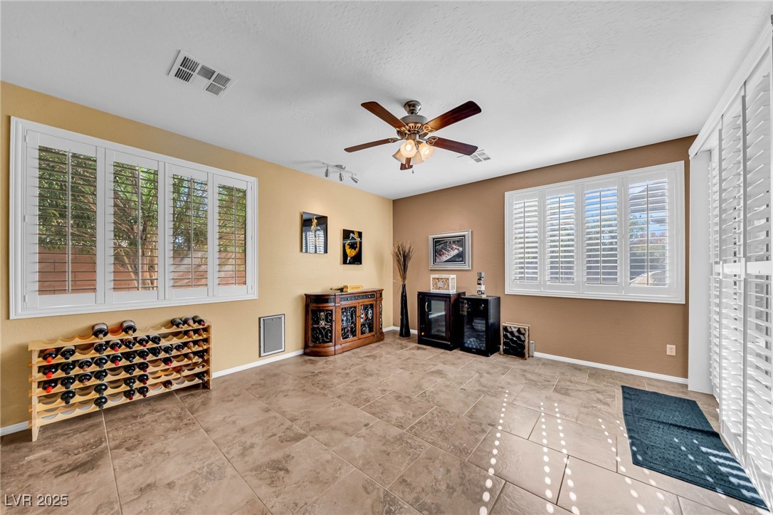 10245 Dove Row Avenue