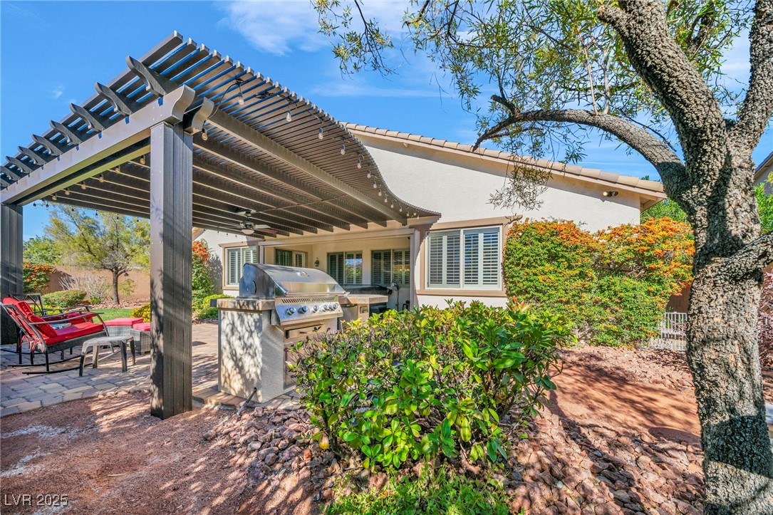 10245 Dove Row Avenue