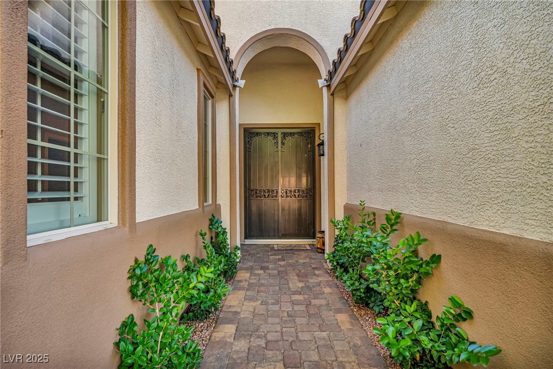 10245 Dove Row Avenue