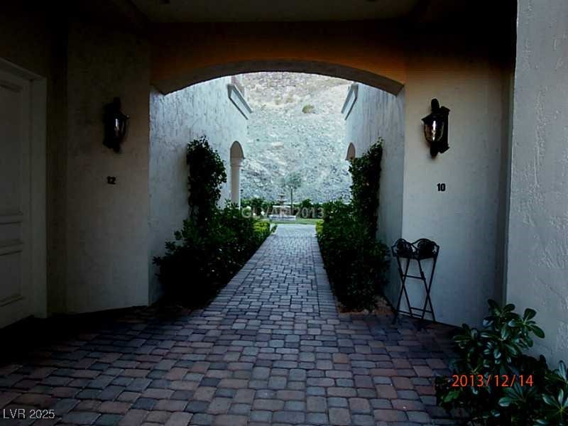 10 STRADA DI CIRCOLO 0