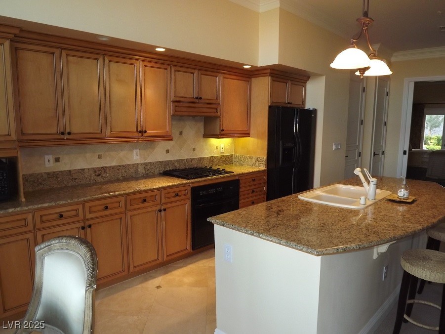 10 STRADA DI CIRCOLO 0