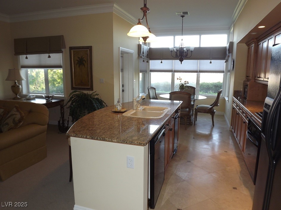 10 STRADA DI CIRCOLO 0