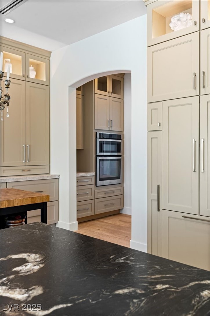 9 Via Paradiso Street