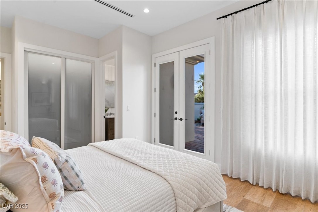 9 Via Paradiso Street