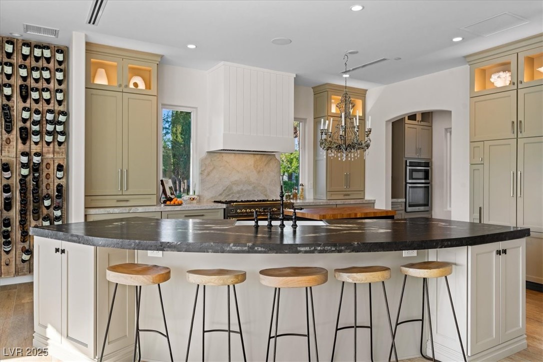 9 Via Paradiso Street