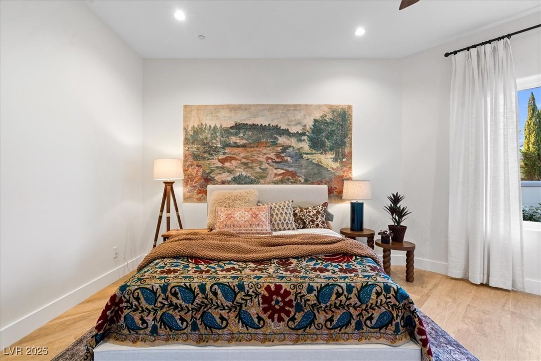 9 Via Paradiso Street