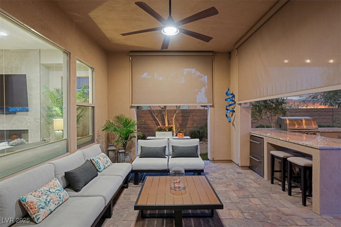 8 Viola Carino Court