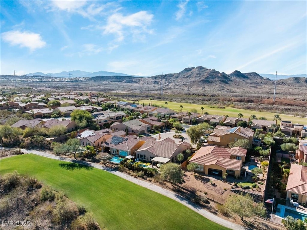 8 Viola Carino Court