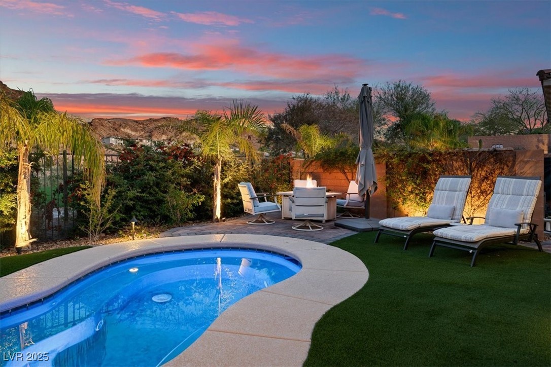 8 Viola Carino Court