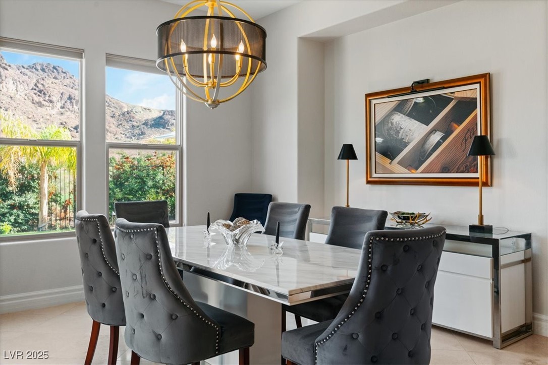 8 Viola Carino Court