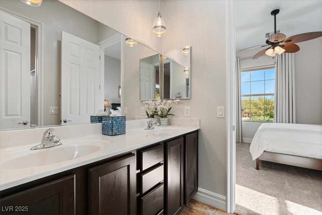 8 Viola Carino Court