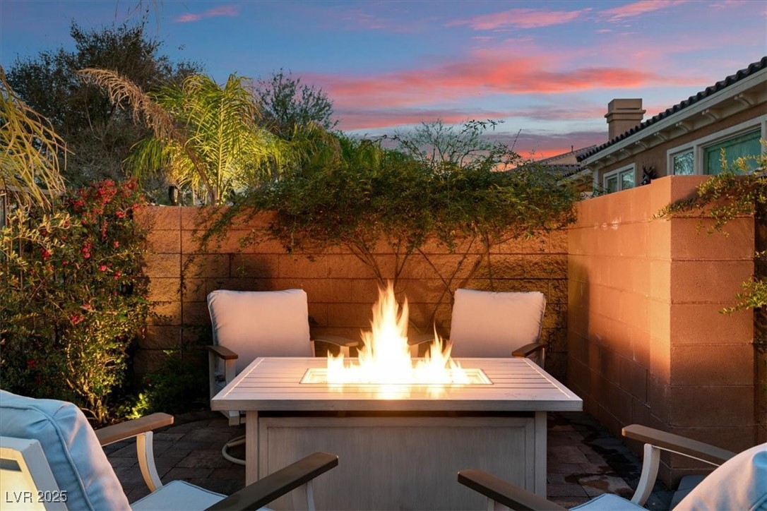 8 Viola Carino Court