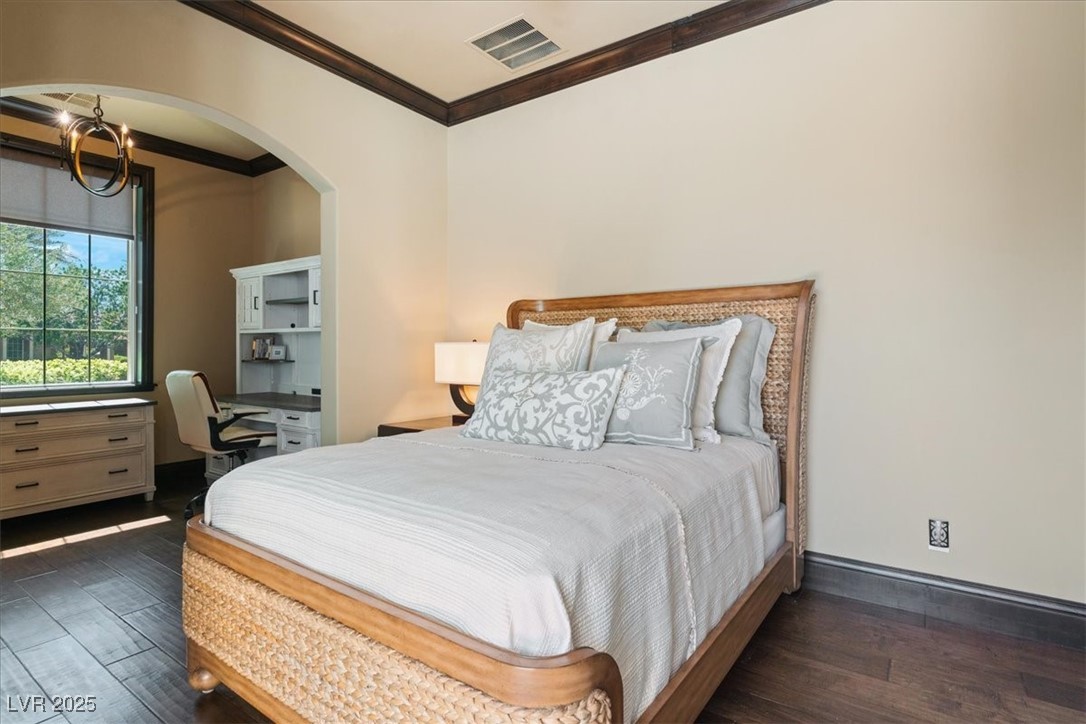 20 Via Paradiso Street