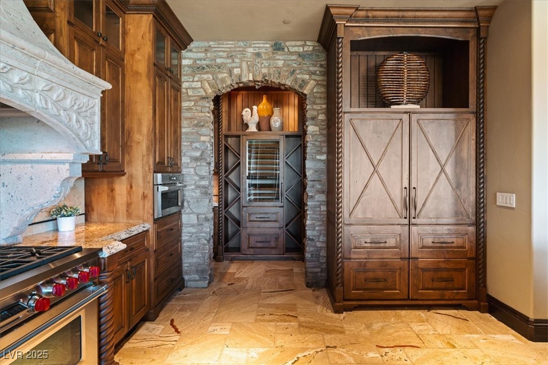 20 Via Paradiso Street