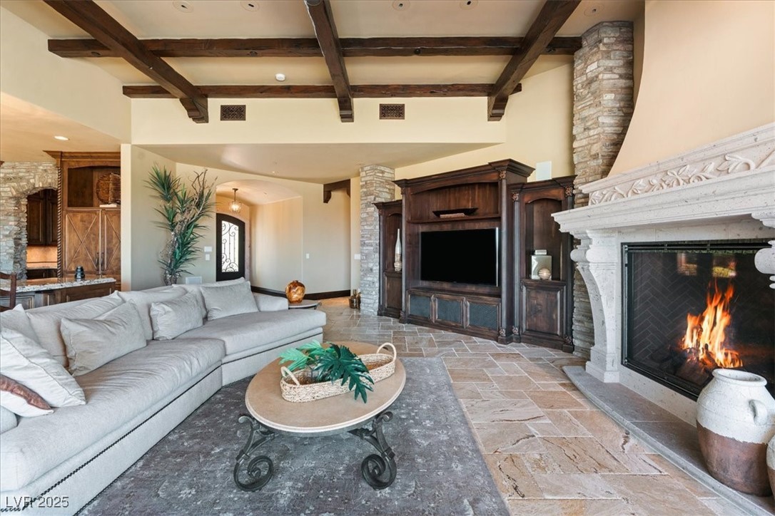 20 Via Paradiso Street