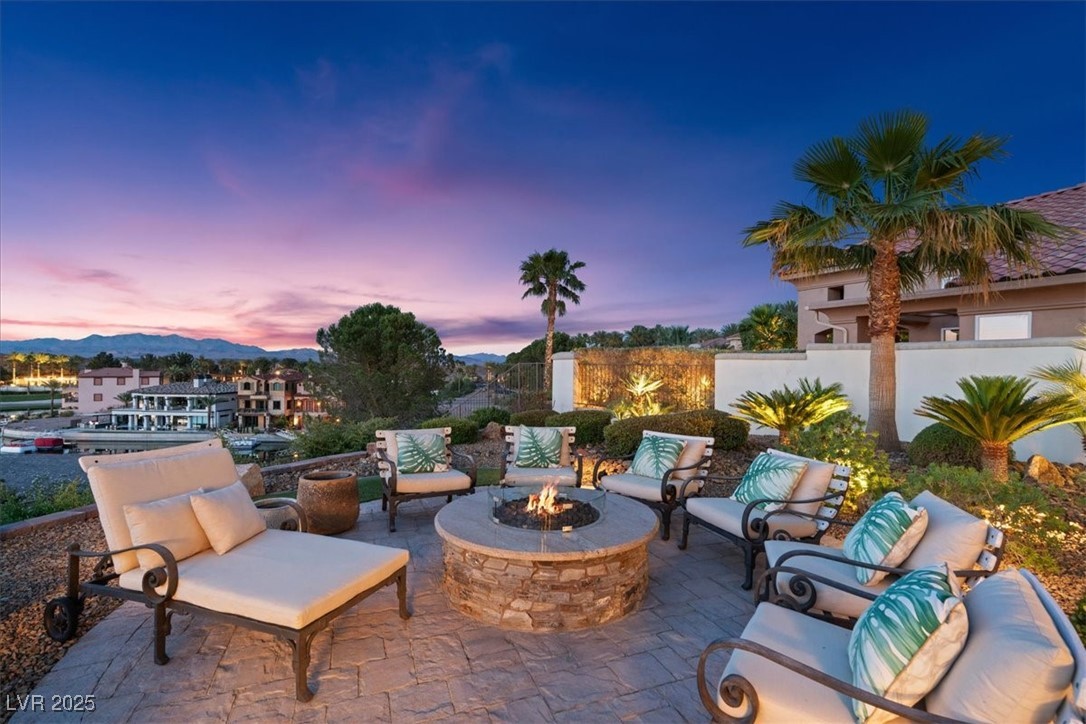 20 Via Paradiso Street