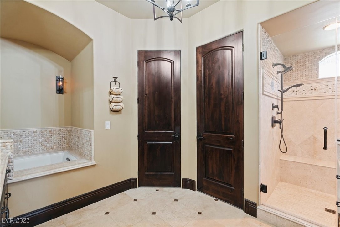 20 Via Paradiso Street