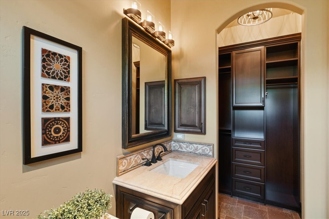 20 Via Paradiso Street