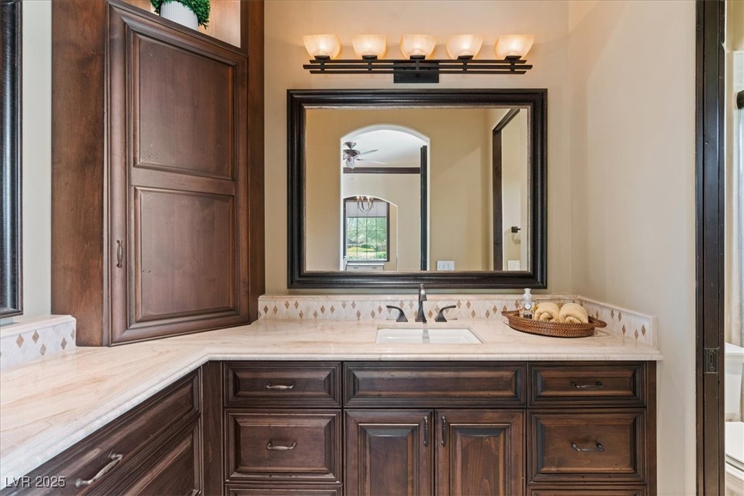 20 Via Paradiso Street