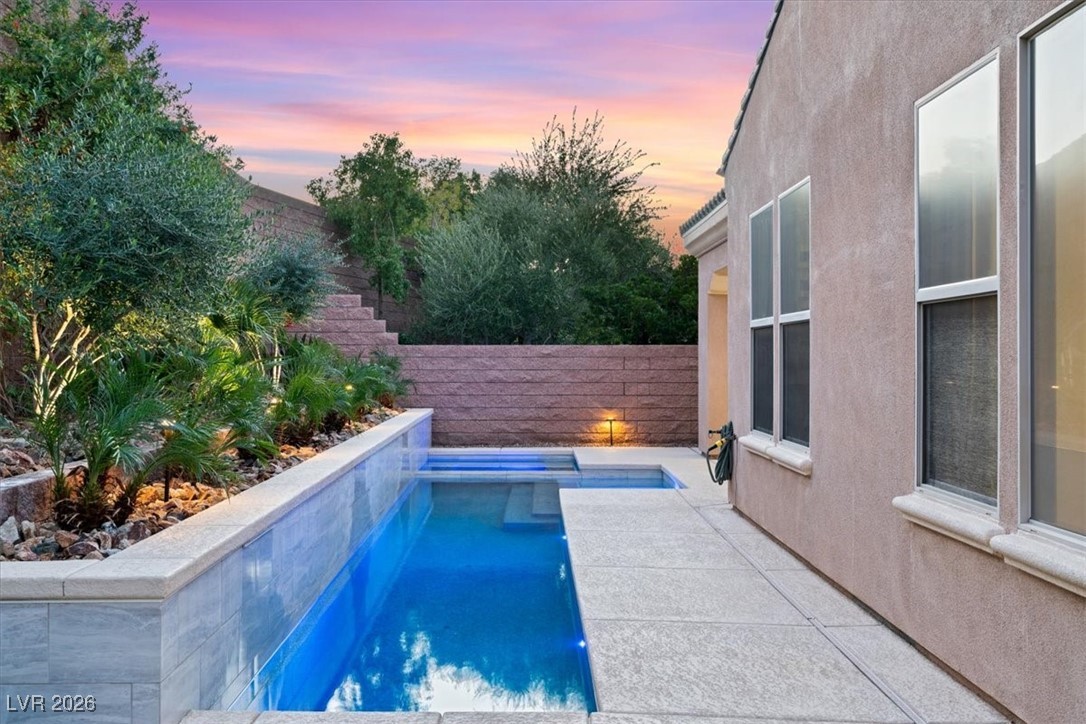 3 Viola Carino Court