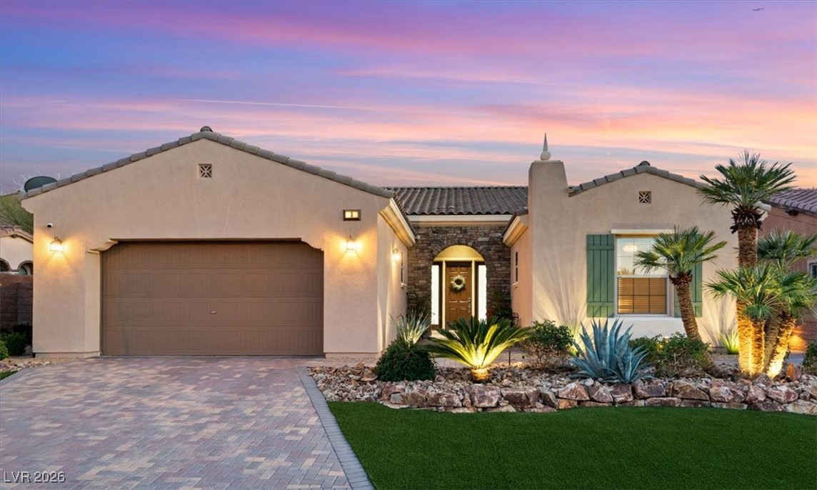 3 Viola Carino Court