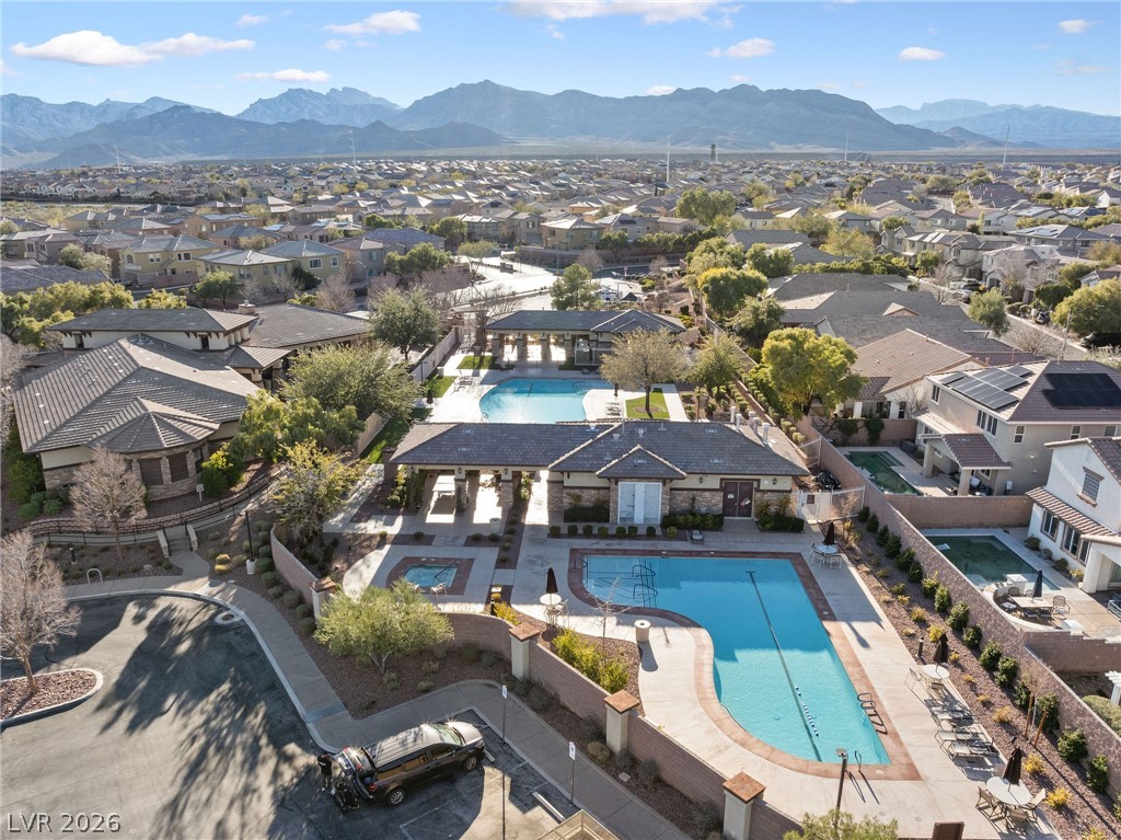 7735 Sugarloaf Peak Street