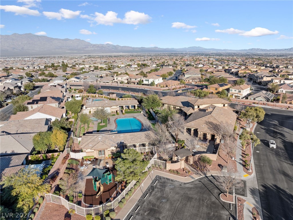 7735 Sugarloaf Peak Street