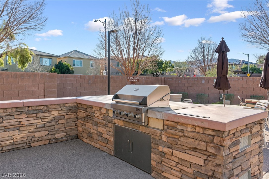 7735 Sugarloaf Peak Street