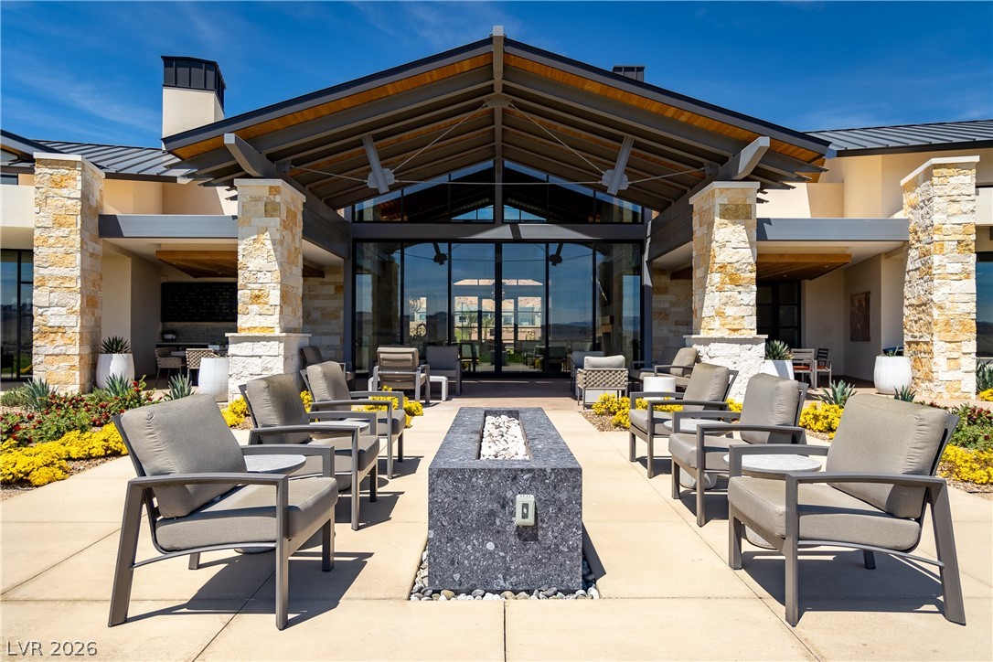 50 Mirage View Drive