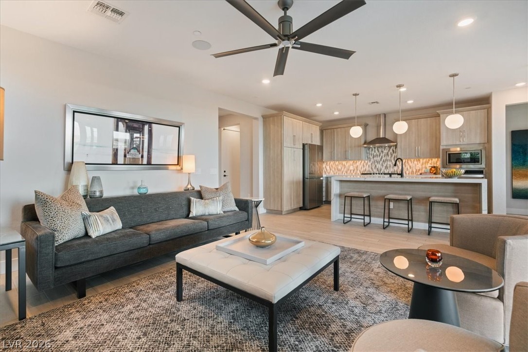 50 Mirage View Drive