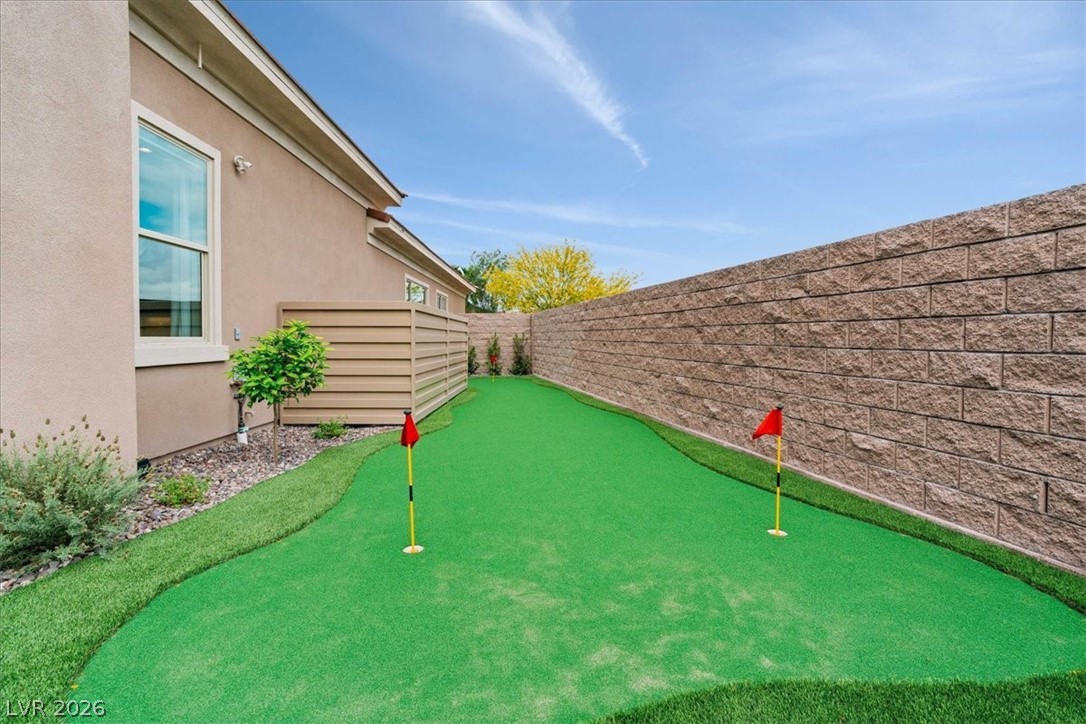 38 Costa Tropical Drive