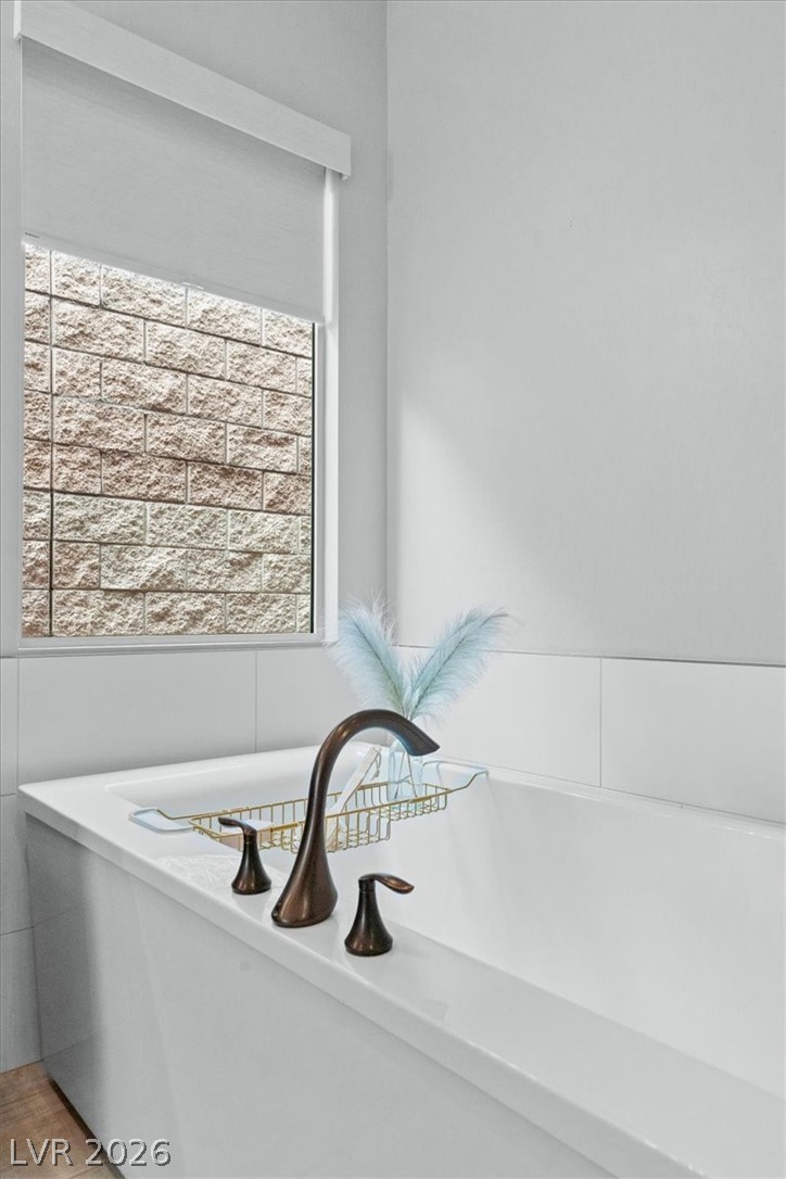 38 Costa Tropical Drive