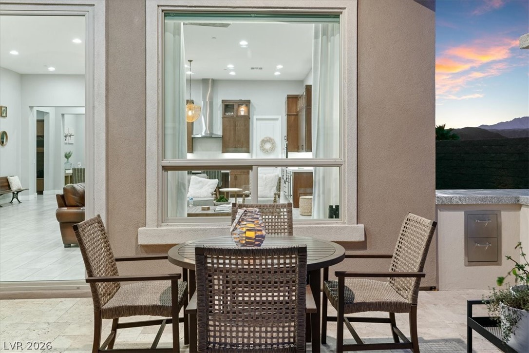 38 Costa Tropical Drive