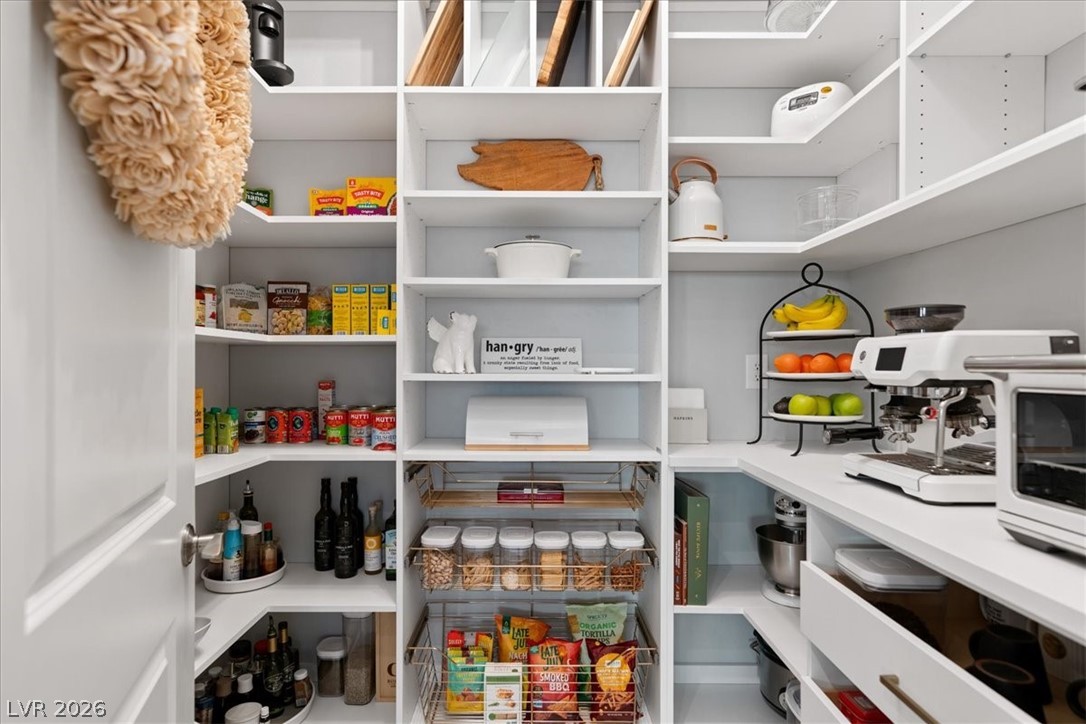 38 Costa Tropical Drive