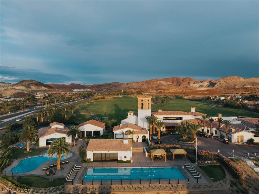 38 Costa Tropical Drive