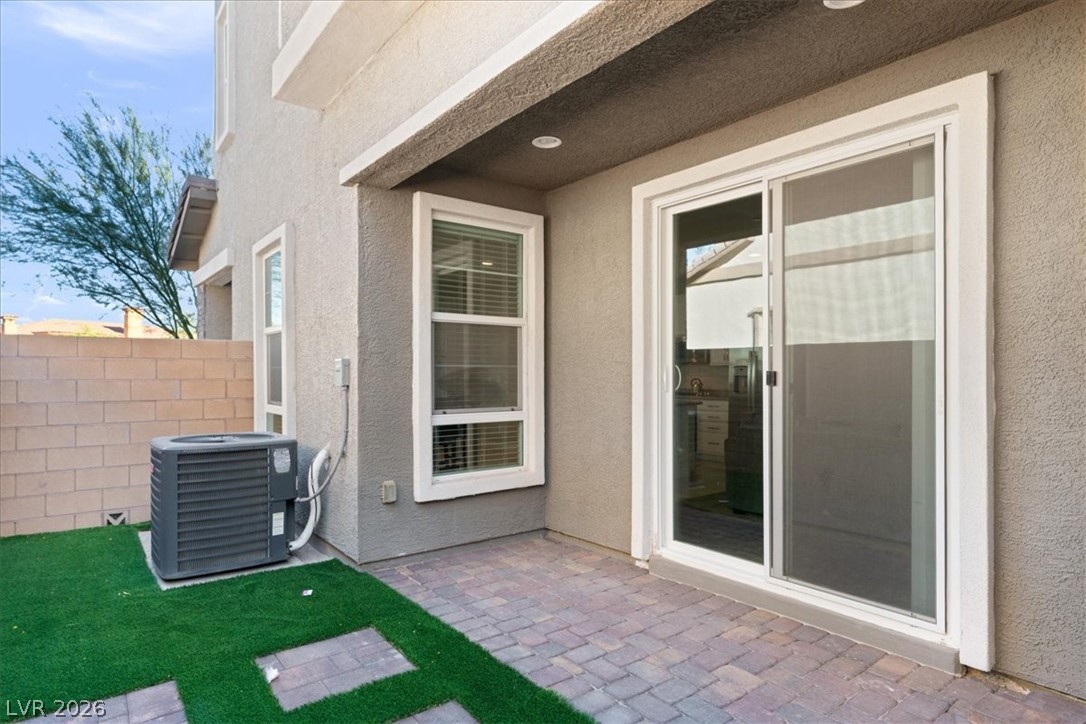 40 Kimberlite Drive