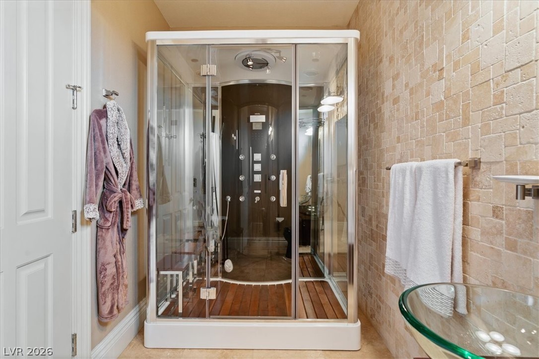 28 Via Siena Place