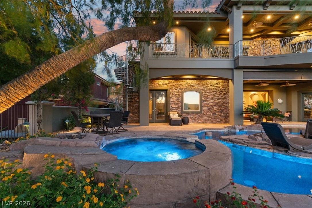 28 Via Siena Place