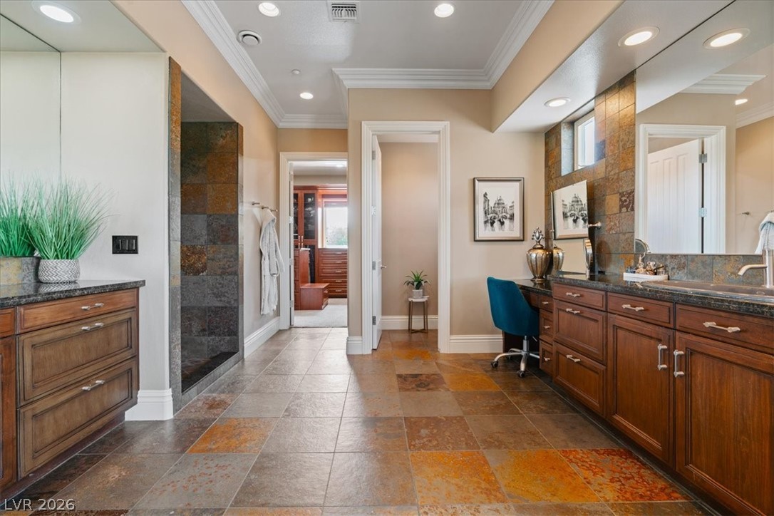28 Via Siena Place