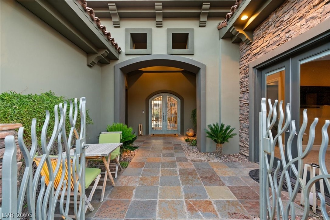 28 Via Siena Place