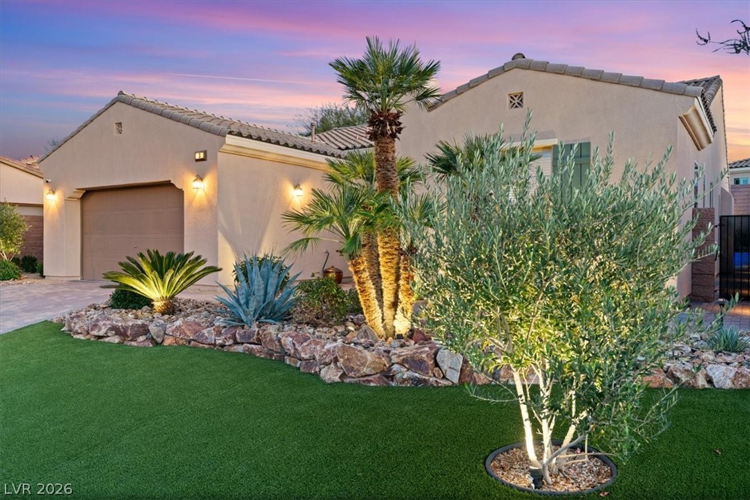 3 Viola Carino Court