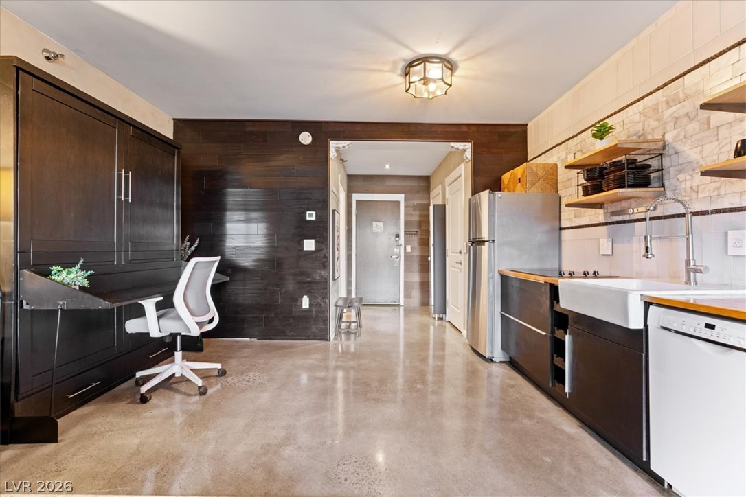 29 Montelago Boulevard 107