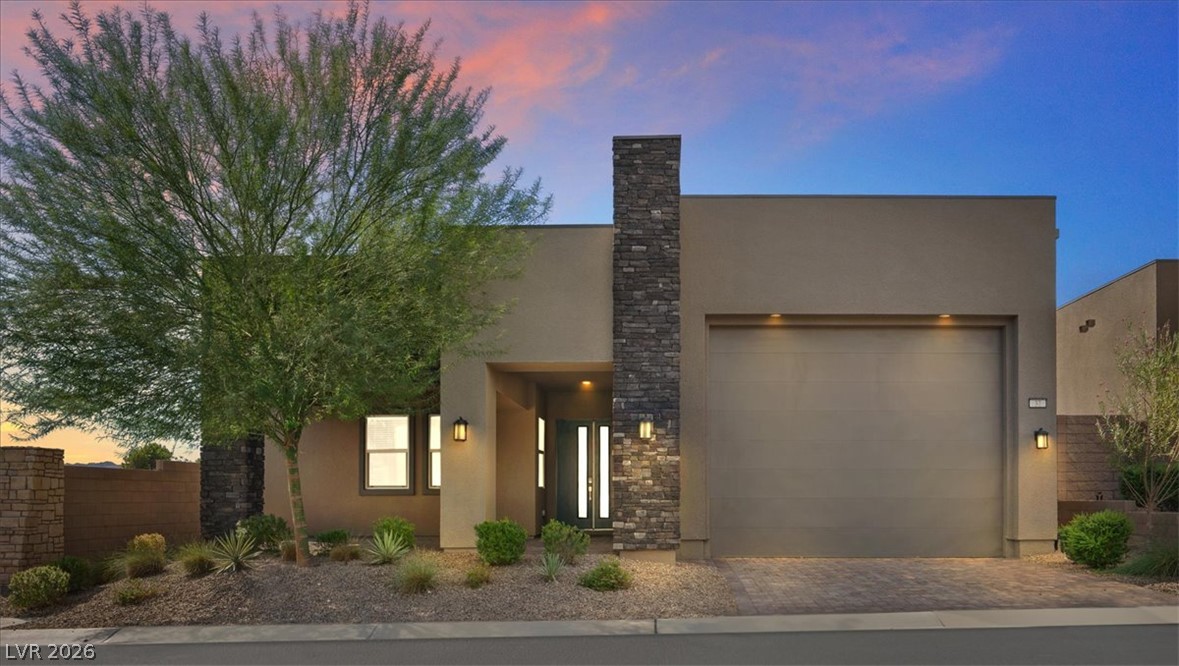 37 Charlotte Ridge Place