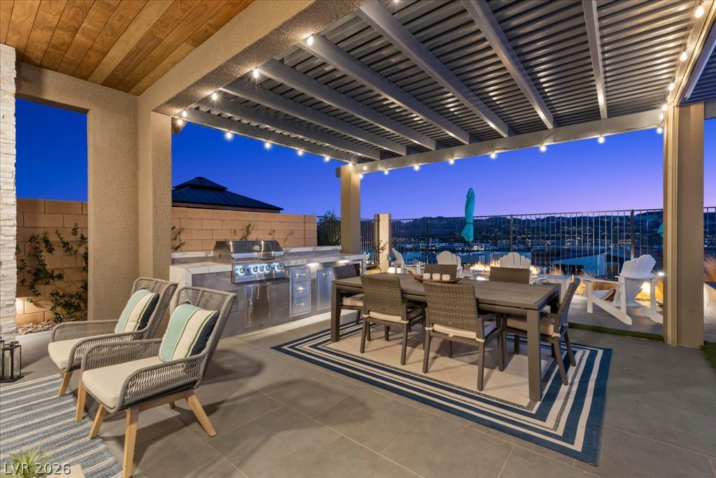 387 Faro Di Portofino Court