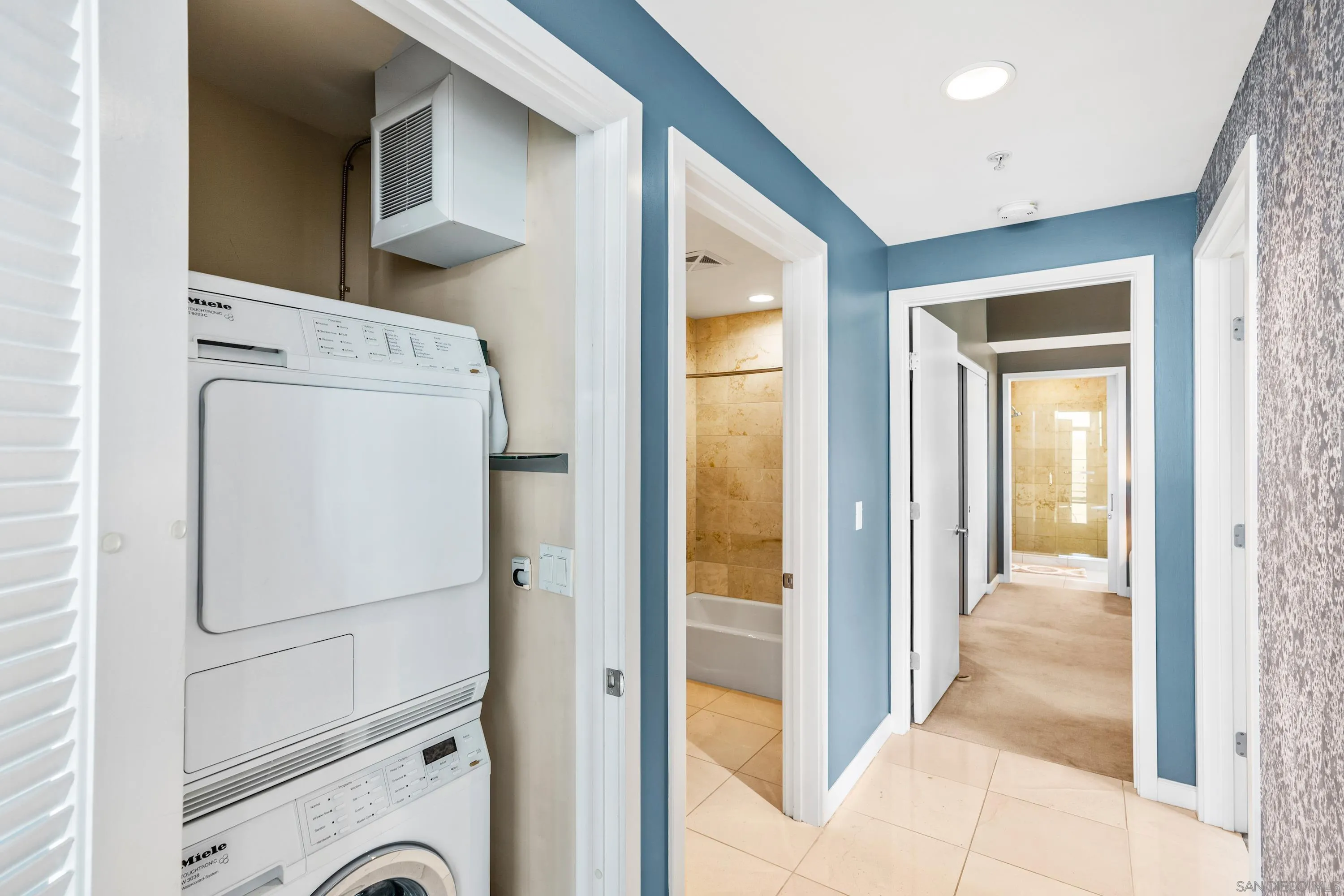 1262 Kettner Blvd # 904